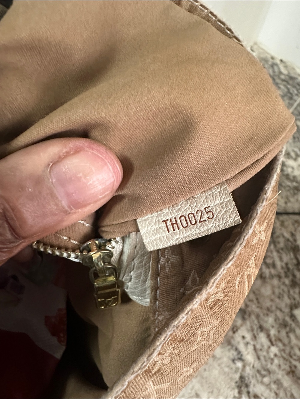Louis Vuitton Beige Monogram Tote with Red and Black Chevron Accent. PROJECT BAG - Picture 12 of 13